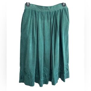 Vintage Susan Bristol Skirt 8P Green Corduroy Pleated Elastic Waist Embroidery
